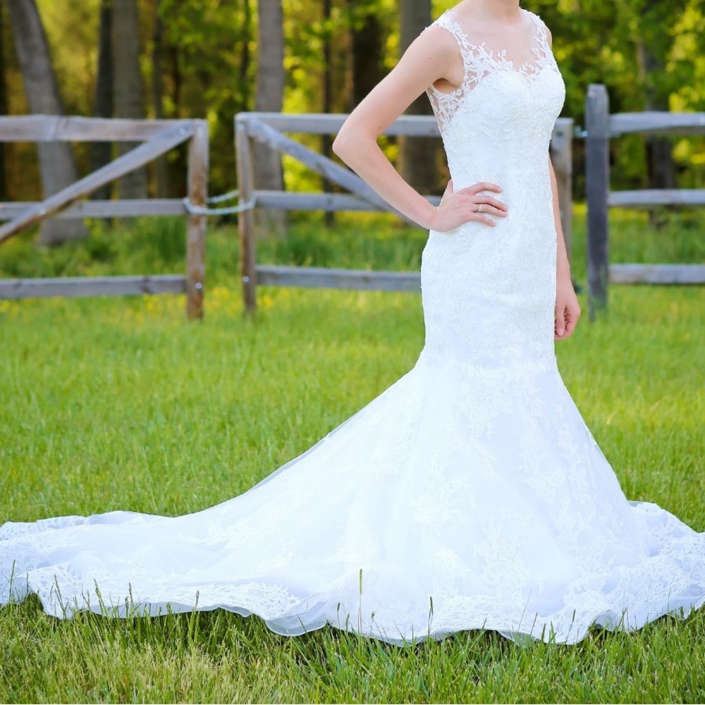 Maggie Sottero Wedding Dress